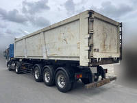 UDトラックスクオントレーラーヘッド（トラクターヘッド）大型（10t）[写真05]