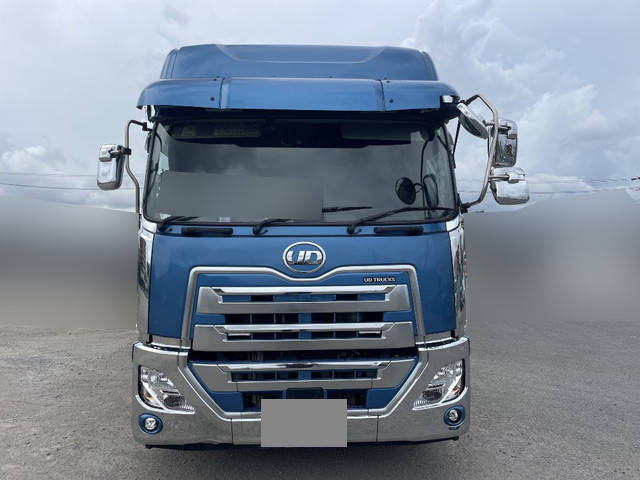 UDトラックスクオントレーラーヘッド（トラクターヘッド）大型（10t）[写真05]