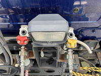 UDトラックスクオントレーラーヘッド（トラクターヘッド）大型（10t）[写真14]