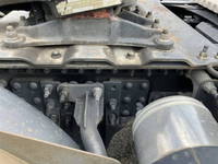 UDトラックスクオントレーラーヘッド（トラクターヘッド）大型（10t）[写真21]