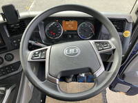 UDトラックスクオントレーラーヘッド（トラクターヘッド）大型（10t）[写真35]