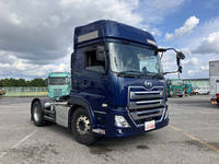 UDトラックスクオントレーラーヘッド（トラクターヘッド）大型（10t）[写真04]