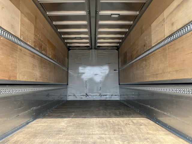 UDトラックスコンドルアルミウイング中型（4t）[写真13]