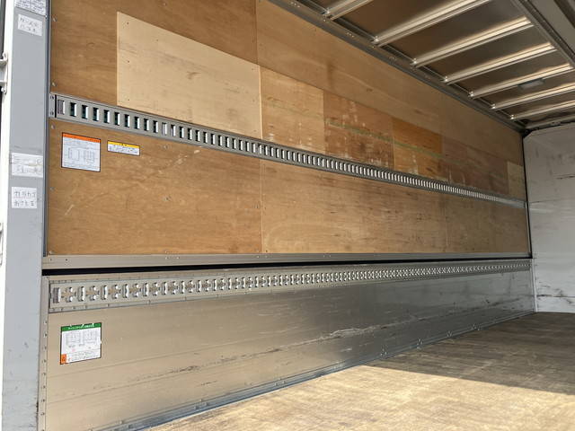 UDトラックスコンドルアルミウイング中型（4t）[写真14]