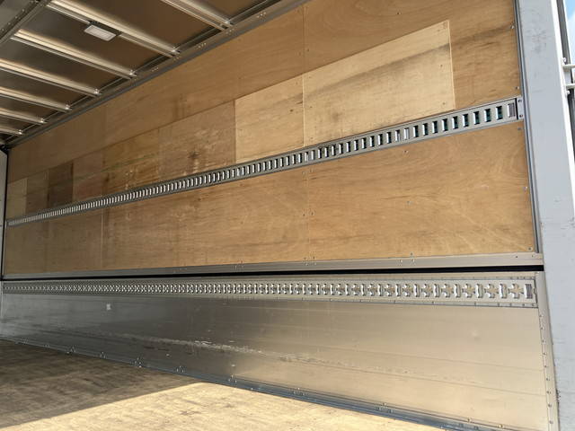 UDトラックスコンドルアルミウイング中型（4t）[写真15]