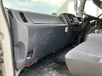 UDトラックスコンドルアルミウイング中型（4t）[写真34]