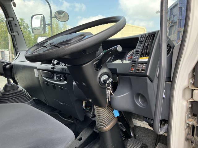 UDトラックスコンドルアルミウイング中型（4t）[写真34]