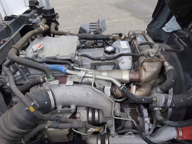 日野レンジャーアルミウイング中型（4t）[写真14]