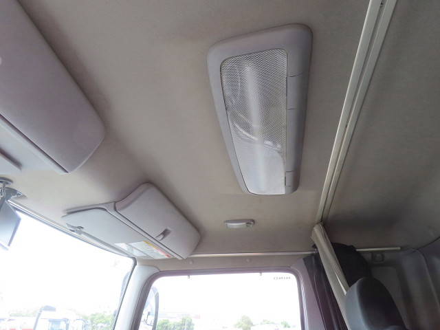 日野レンジャーアルミウイング中型（4t）[写真20]