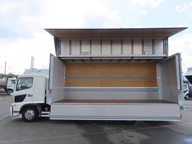 日野レンジャーアルミウイング中型（4t）[写真25]