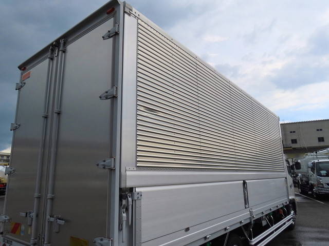 日野レンジャーアルミウイング中型（4t）[写真31]