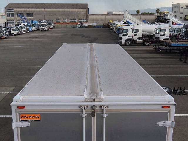 日野レンジャーアルミウイング中型（4t）[写真05]