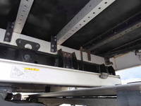 日野レンジャーアルミウイング中型（4t）[写真09]