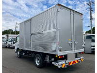 三菱ふそうキャンターアルミバン小型（2t・3t）[写真02]