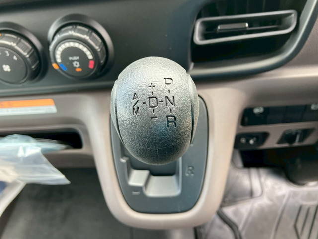 三菱ふそうキャンターアルミバン小型（2t・3t）[写真30]