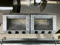 三菱ふそうキャンターアルミバン小型（2t・3t）[写真40]