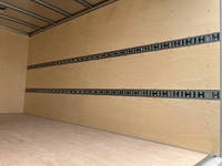 三菱ふそうキャンターアルミバン小型（2t・3t）[写真06]