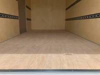 三菱ふそうキャンターアルミバン小型（2t・3t）[写真08]