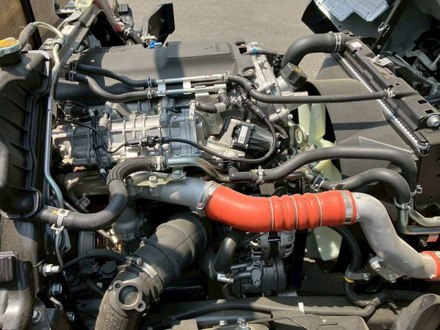 三菱ふそうキャンターアルミブロック小型（2t・3t）[写真20]