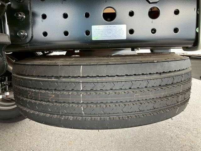 三菱ふそうキャンターアルミブロック小型（2t・3t）[写真31]