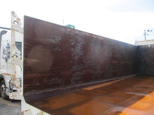 日野レンジャー深ダンプ（土砂禁ダンプ）中型（4t）[写真11]