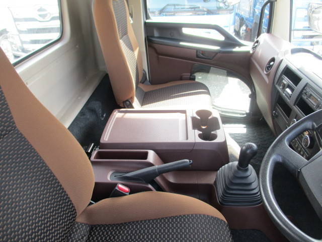 日野レンジャー深ダンプ（土砂禁ダンプ）中型（4t）[写真28]