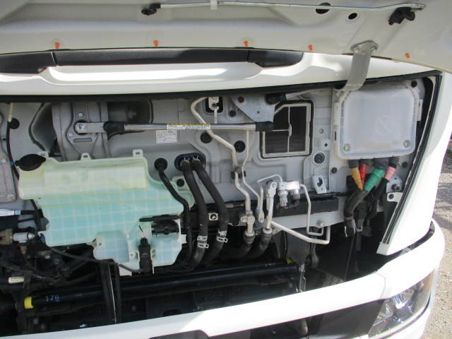 日野レンジャー深ダンプ（土砂禁ダンプ）中型（4t）[写真33]