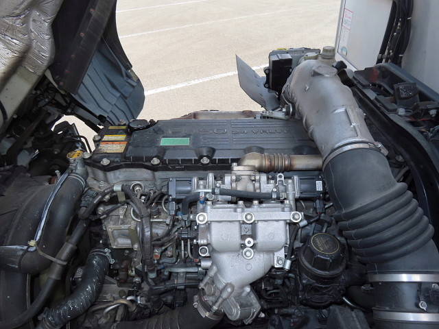 三菱ふそうファイター冷凍車（冷蔵車）中型（4t）[写真13]