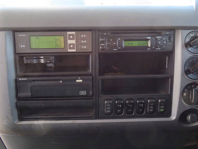 三菱ふそうファイター冷凍車（冷蔵車）中型（4t）[写真21]