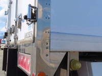 三菱ふそうファイター冷凍車（冷蔵車）中型（4t）[写真38]