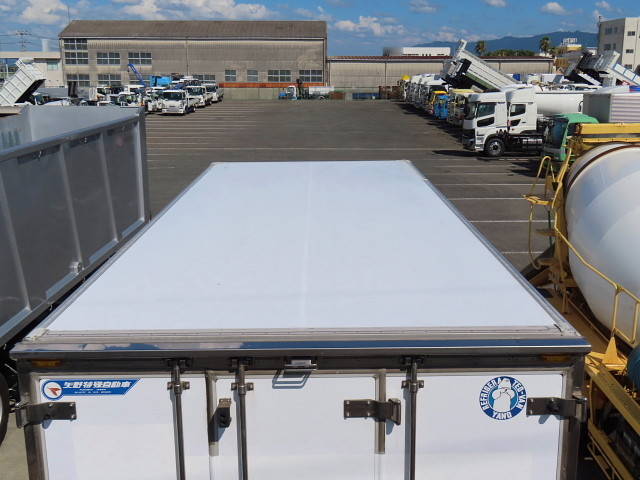 三菱ふそうファイター冷凍車（冷蔵車）中型（4t）[写真06]