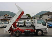 いすゞエルフダンプ小型（2t・3t）[写真16]