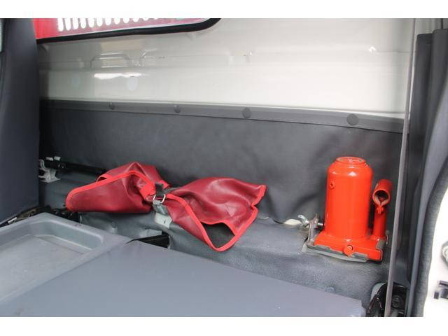 いすゞエルフダンプ小型（2t・3t）[写真39]