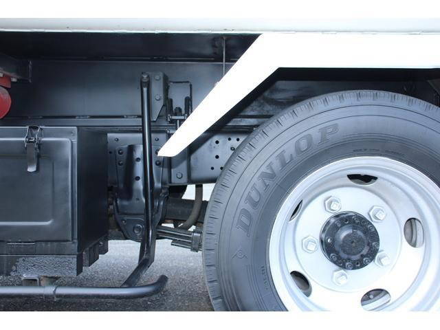 日野デュトロパッカー車（塵芥車）小型（2t・3t）[写真21]