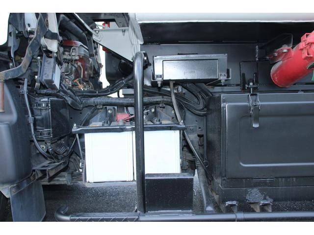 日野デュトロパッカー車（塵芥車）小型（2t・3t）[写真24]