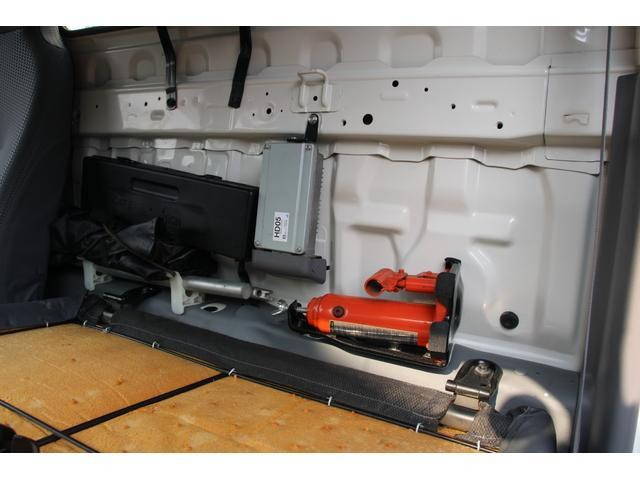 日野デュトロパッカー車（塵芥車）小型（2t・3t）[写真39]