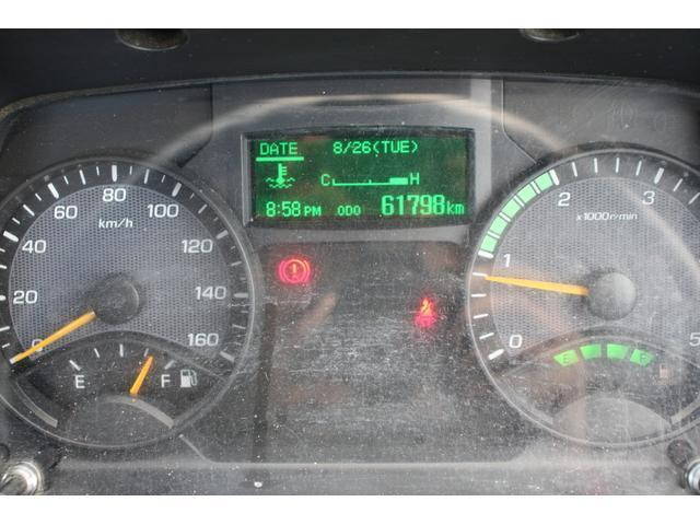 三菱ふそうキャンター平ボディ小型（2t・3t）[写真25]