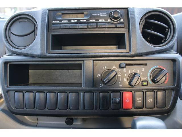 トヨタダイナボトルバン小型（2t・3t）[写真26]