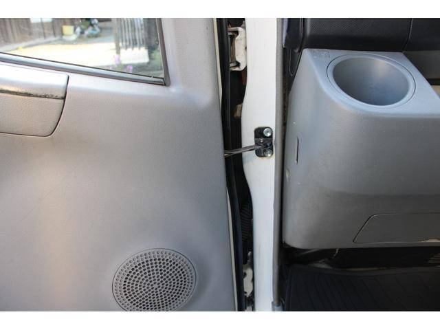 トヨタダイナボトルバン小型（2t・3t）[写真36]