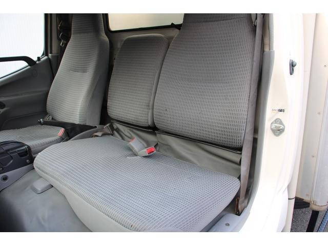 トヨタダイナボトルバン小型（2t・3t）[写真38]