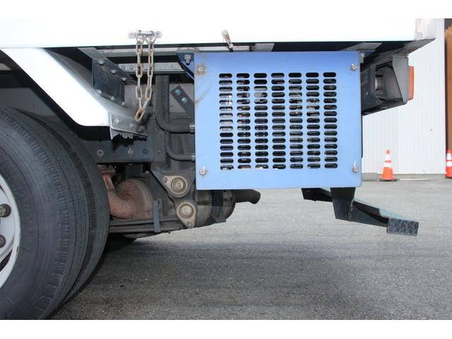 三菱ふそうキャンター冷凍車（冷蔵車）小型（2t・3t）[写真21]