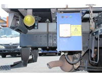 三菱ふそうキャンター冷凍車（冷蔵車）小型（2t・3t）[写真24]