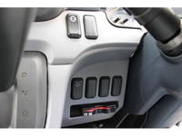 三菱ふそうキャンター冷凍車（冷蔵車）小型（2t・3t）[写真31]