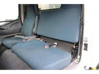 三菱ふそうキャンター冷凍車（冷蔵車）小型（2t・3t）[写真38]