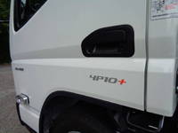 三菱ふそうキャンターコンテナ専用車小型（2t・3t）[写真11]