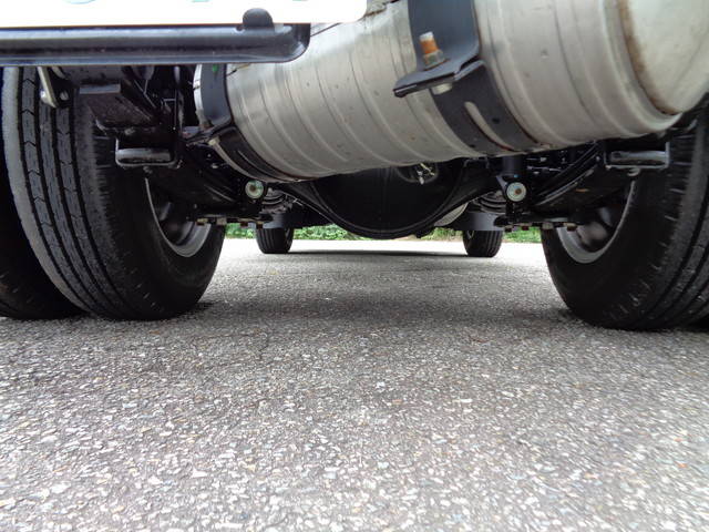 三菱ふそうキャンターコンテナ専用車小型（2t・3t）[写真19]