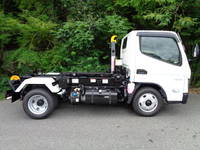 三菱ふそうキャンターコンテナ専用車小型（2t・3t）[写真06]