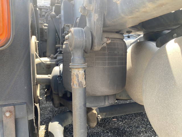 三菱ふそうスーパーグレートトレーラーヘッド（トラクターヘッド）大型（10t）[写真13]