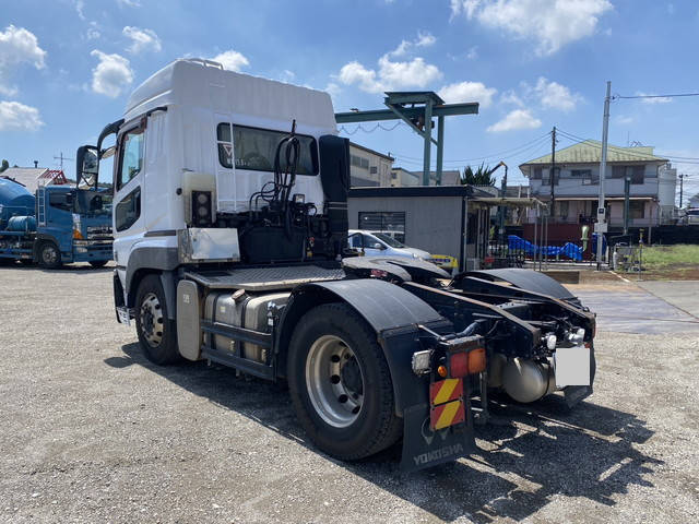 三菱ふそうスーパーグレートトレーラーヘッド（トラクターヘッド）大型（10t）[写真02]