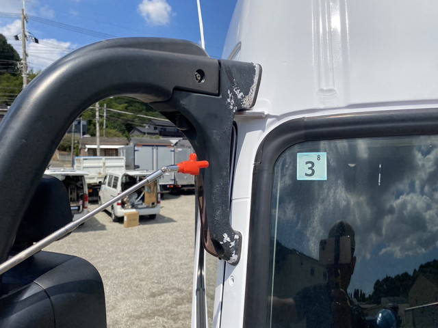 三菱ふそうスーパーグレートトレーラーヘッド（トラクターヘッド）大型（10t）[写真29]